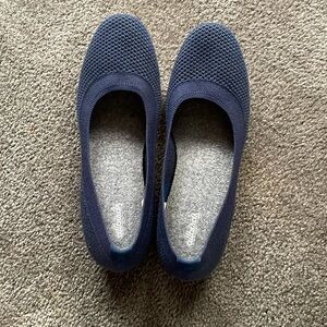 NWOB Allbirds Tree Breezers, size 10 Navy